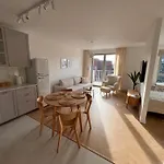 Zurawie 60